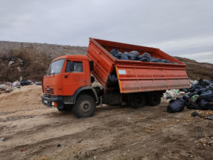 За субботник вывезли 800 кубометров старых автопокрышек